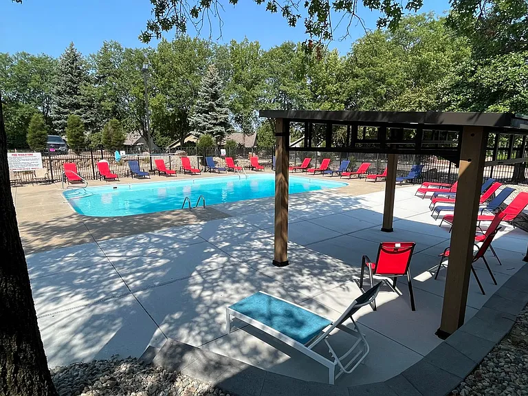 Oak Brook Park Apartments — Photo 30