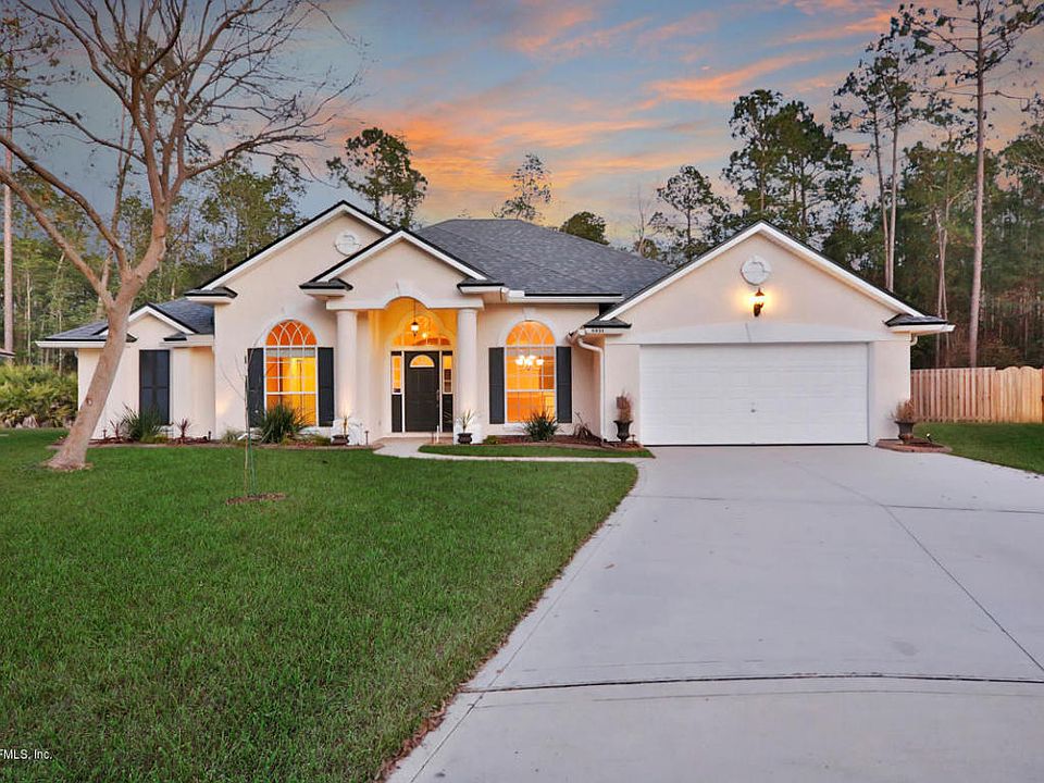 1st image of 8931 Canopy Oaks Dr