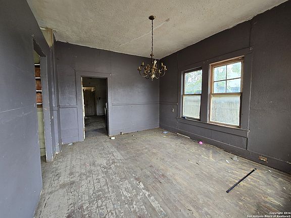 4th image of 1124 SAN FRANCISCO
