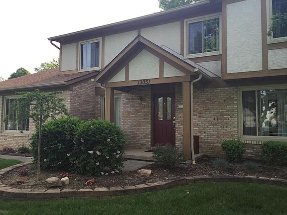 3rd image of 13051 Summerfield Way NW