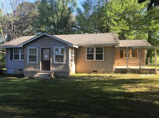 303 Maxey Rd, Laurel, MS 39443