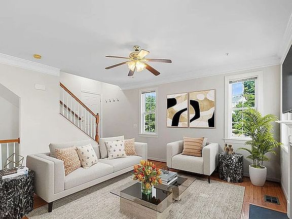 5th image of 13576 Davinci Ln #78