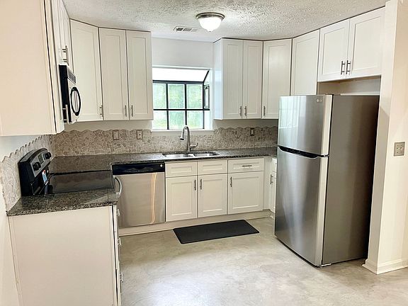 5th image of 101 Alice Ct