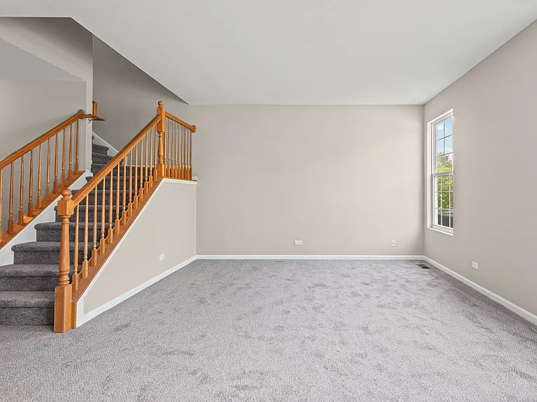 535 N Red Deer Rd #535 — Photo 2