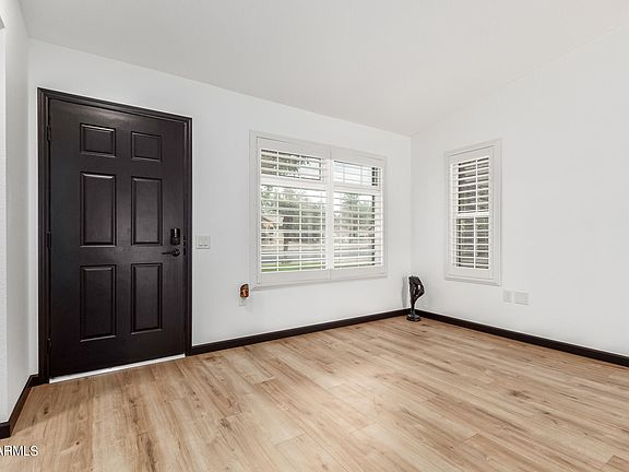 5th image of 13663 W MEEKER Boulevard
