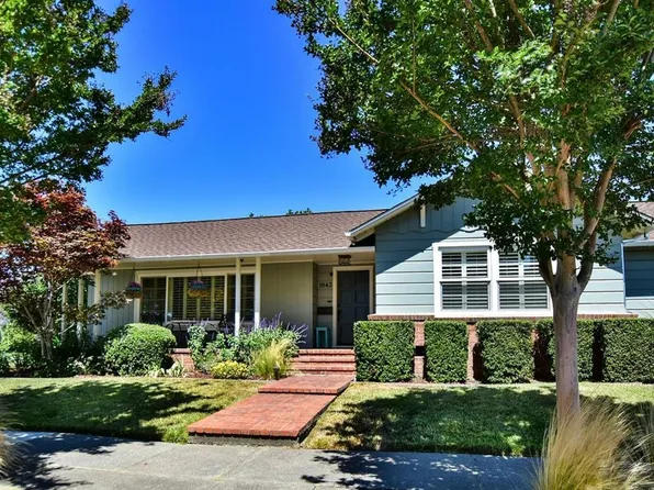 1943 Geary Dr, Santa Rosa, CA 95404