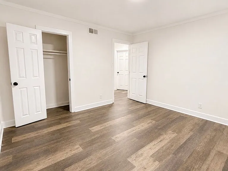 975 Green Ridge Rd — Photo 19