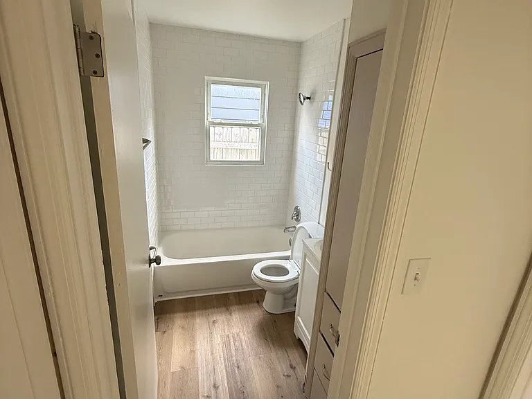 259 S Hague Ave — Photo 5
