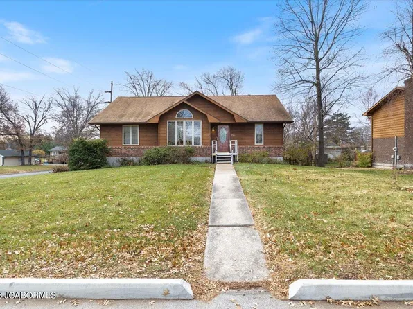 720 Kleewood Dr, Fulton, MO 65251