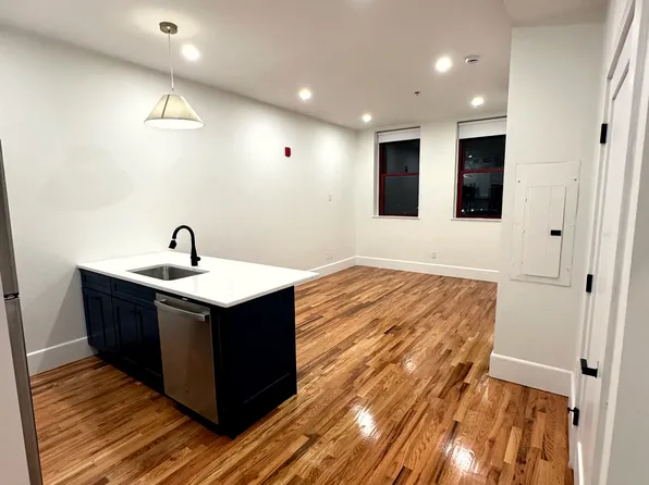 36 Exchange Ter, Providence, RI