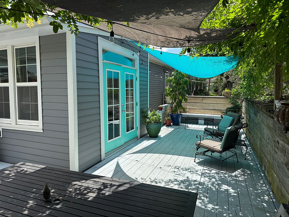 Deck, connects to primary bedroom