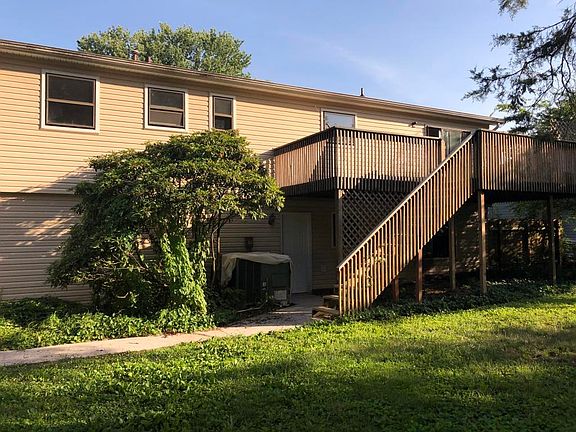 4th image of 8813 Chicory Cir