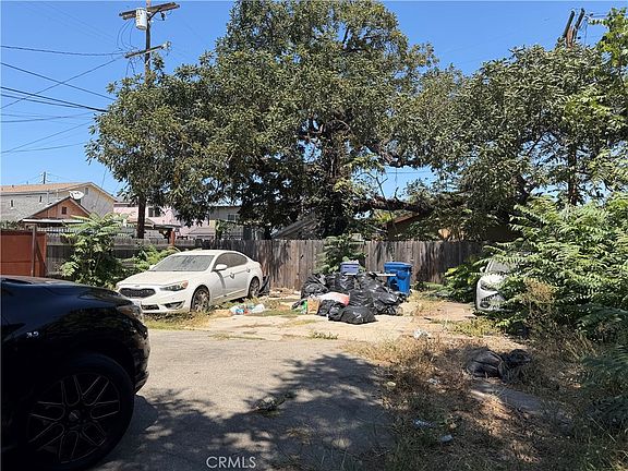 5th image of 315 E 91st St