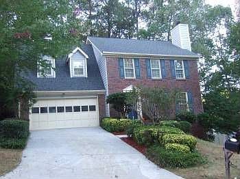 2nd image of 715 Meadowsong Cir