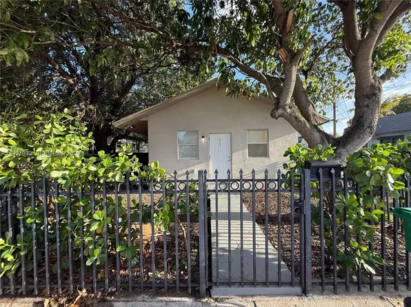 253 NW 48th St, Miami, FL 33127