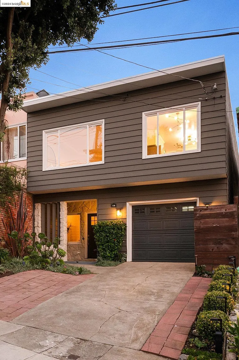 136 Majestic Ave photo 1