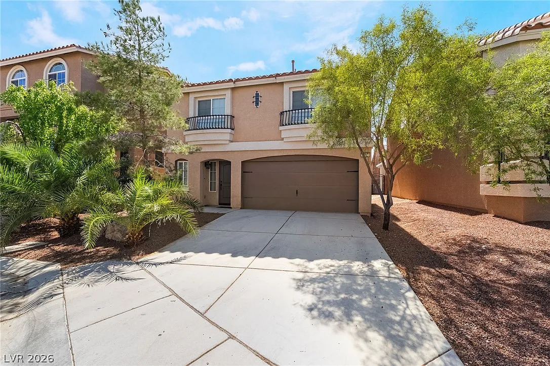 4 bed, 3.5 bath, 2627 sqft, $2,400 — Photo 1