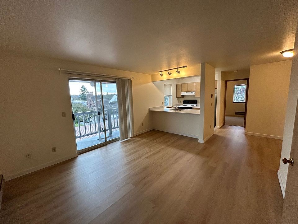 1st image of 6408 20th Ave NW #304