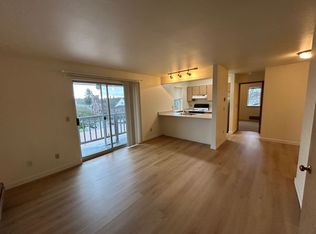6408 20th Ave NW #304, Seattle, WA 98107
