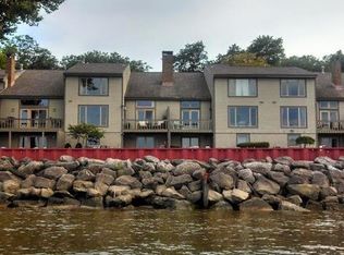 1130 By The Shores Dr APT 6, Huron, OH 44839