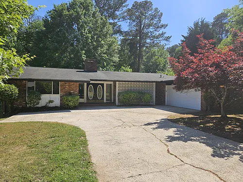 3543 Cloudland Dr Photo 1