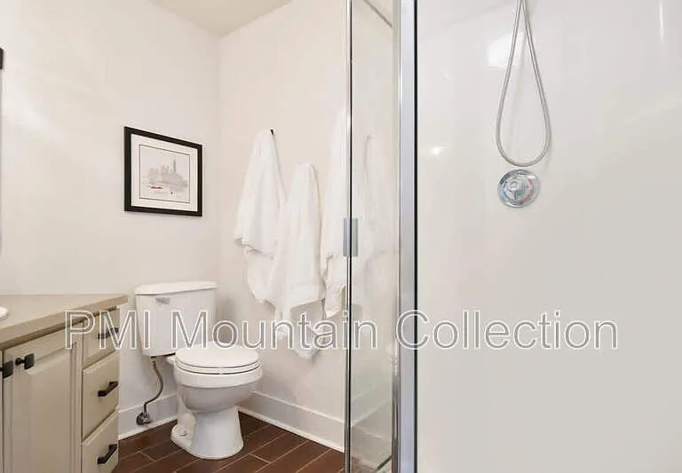 1797 W Fox Bay Dr #201 — Photo 9