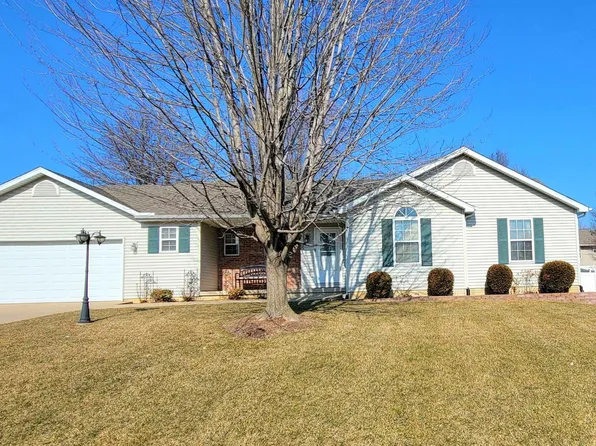 603 Bittersweet Ave, Metamora, IL 61548