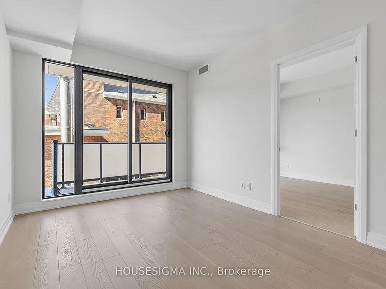 430 Roncesvalles Ave #215 — Photo 13