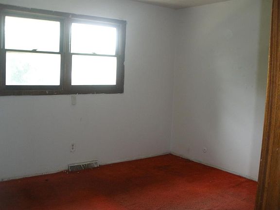 5th image of 516 Chisholm Trl