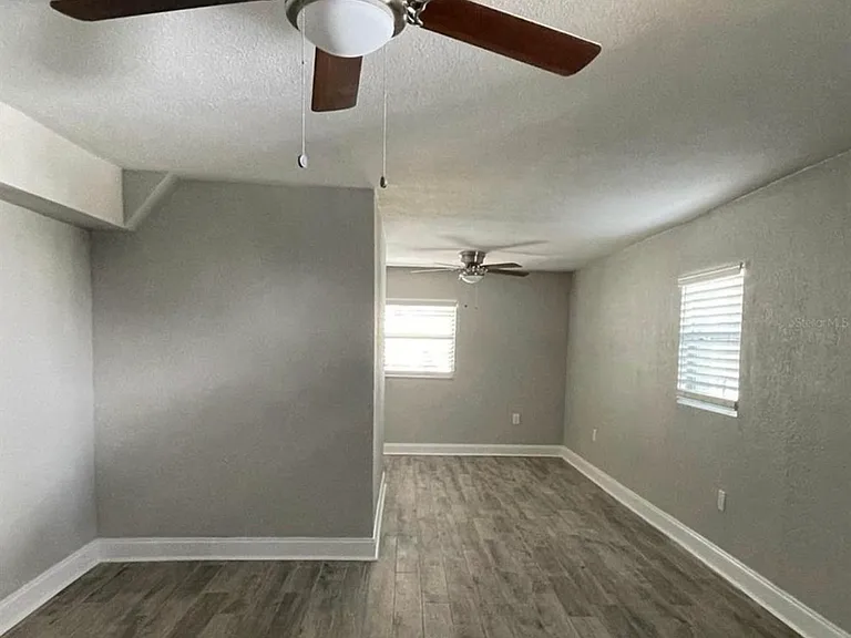 4307 W Main St — Photo 8