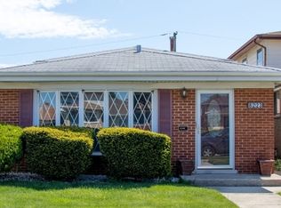 8223 S Francisco Ave, Chicago, IL