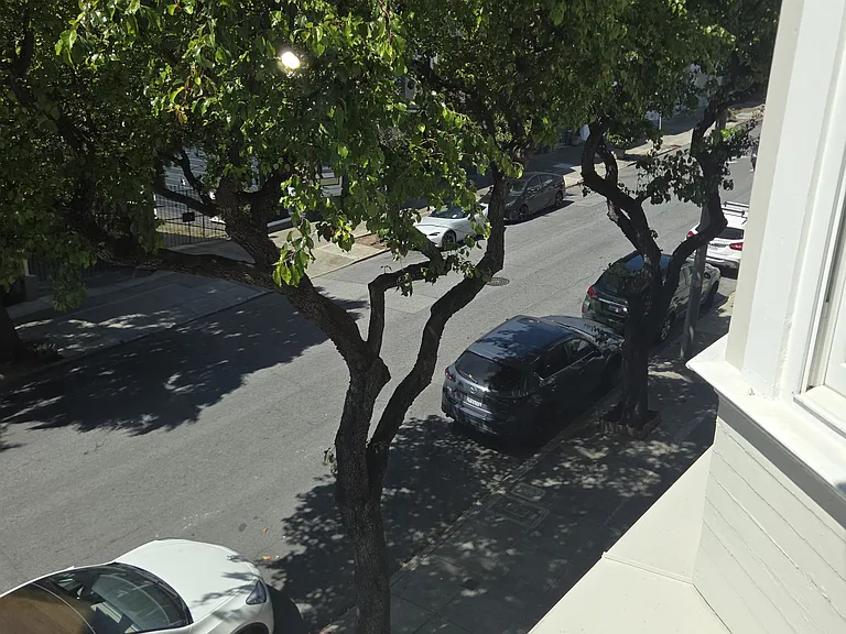 View onto 15th St looking southwest