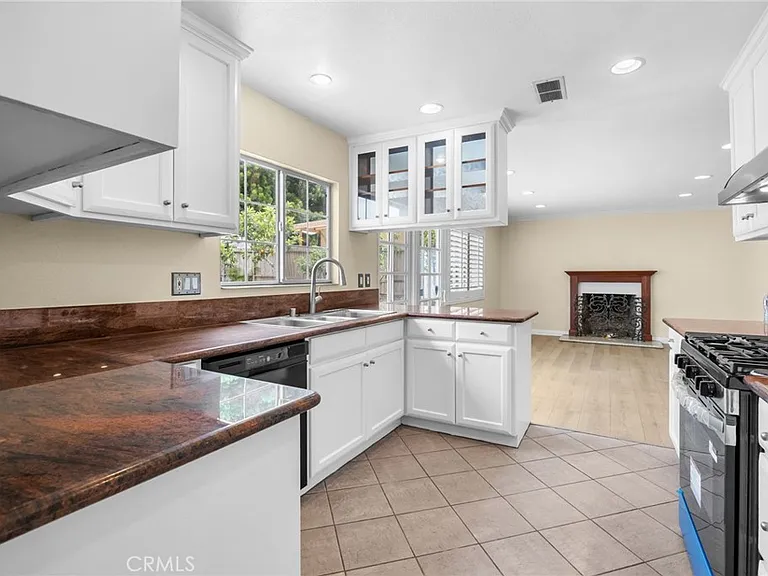 23239 Forest Canyon Dr — Photo 8