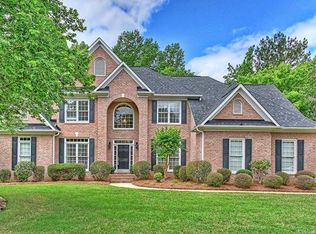 6425 Woodleigh Oaks Dr, Charlotte, NC 28226