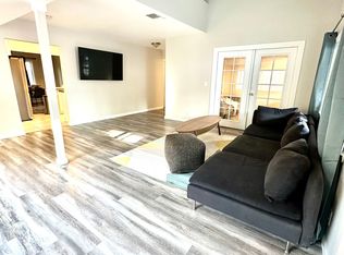 2037 Robert Way, Sacramento, CA 95825