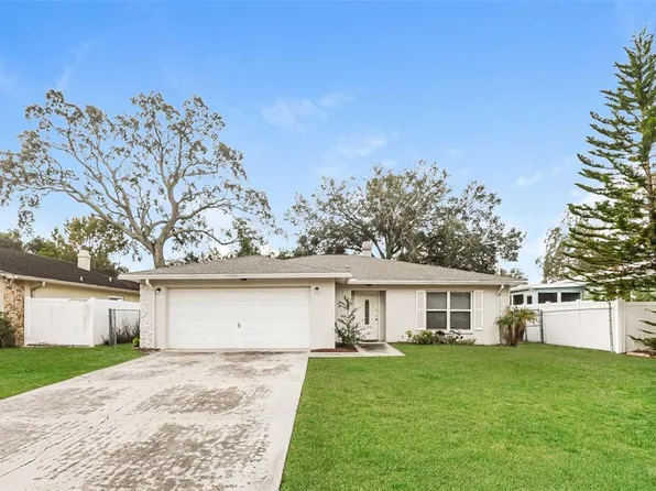 5015 E 111th Ave, Tampa, FL 33617