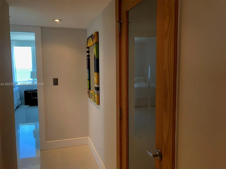 2301 Collins Ave #1210 — Photo 33