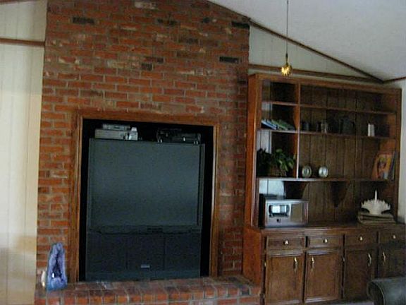 3rd image of 533 Peachtree St