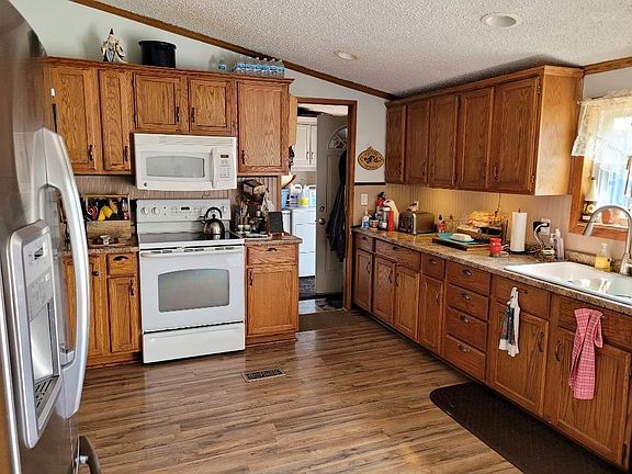 2nd image of 7391 Bayberry St