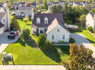 7222 Sadie Ln, Belleville, MI