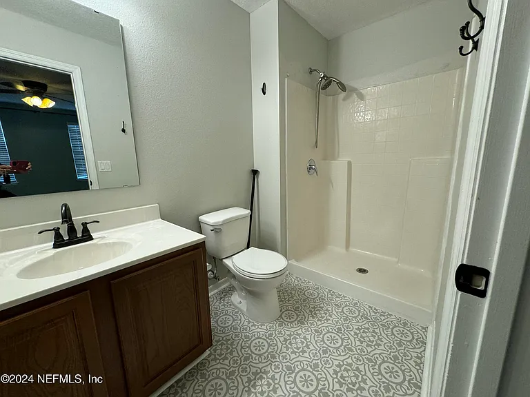 8224 Halls Hammock Ct — Photo 12