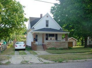 7 Monroe St, Hillsdale, MI 49242