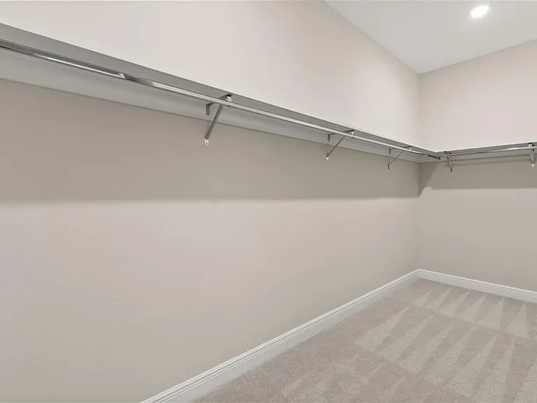 8373 Ludington Cir — Photo 48