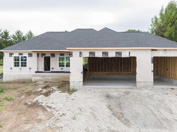 333 Drumlin Loop, Ripon, WI 54971