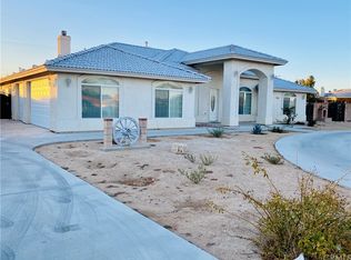 13656 Rincon Rd, Apple Valley, CA 92308