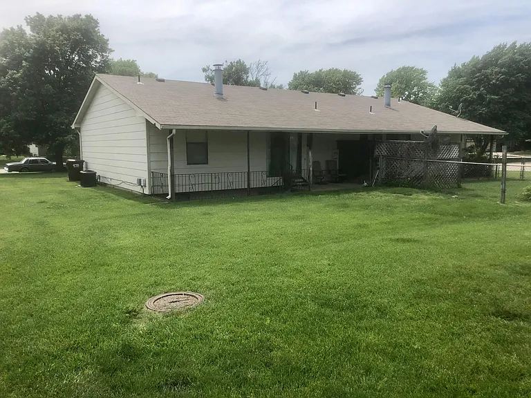 1520 N Maybelle St — Photo 4