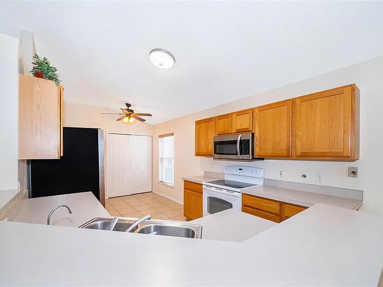 63 Jett Loop — Photo 8
