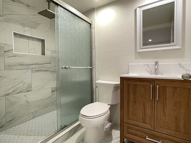 15114 Sherman Way #212 — Photo 24