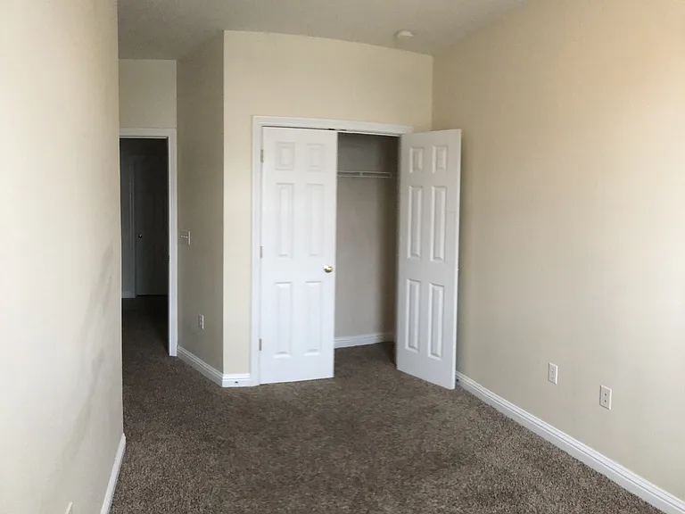 1471 Autumn Oak St — Photo 15