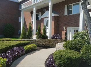 43 Sheridan Dr #1B-1BA-860SQFT, Shrewsbury, MA 01545